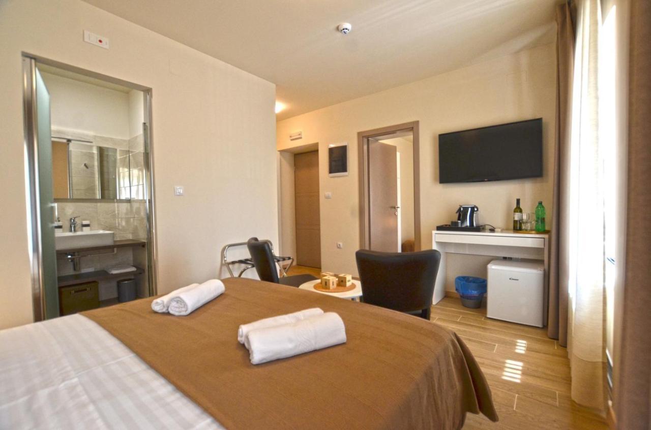 App & Rooms Juraga Bale Exterior foto